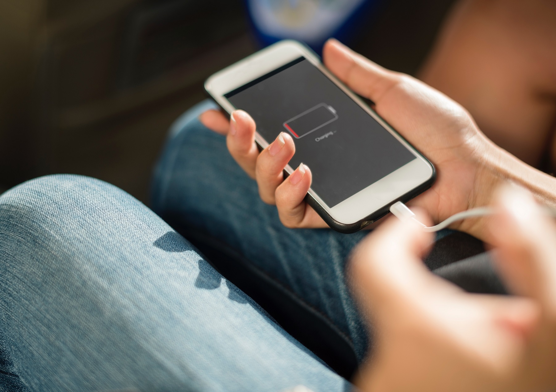 Заряжаем смартфон правильно - Wised
